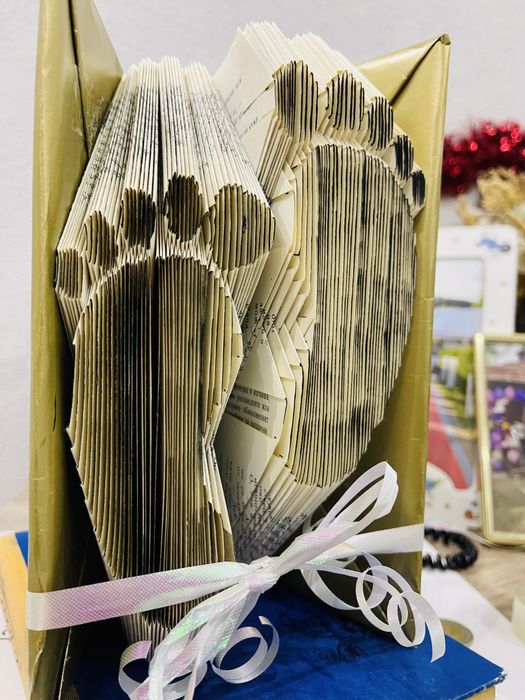 Book folding ( Книжовно изкуство)