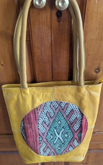 Чанта от естествена кожа