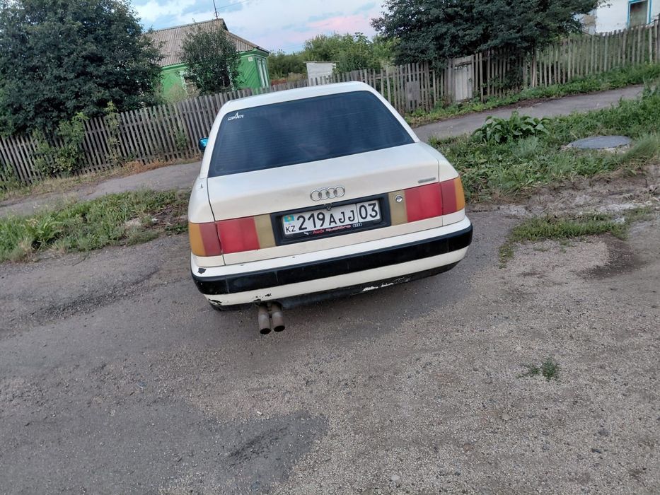 Продам Ауди 100с4.