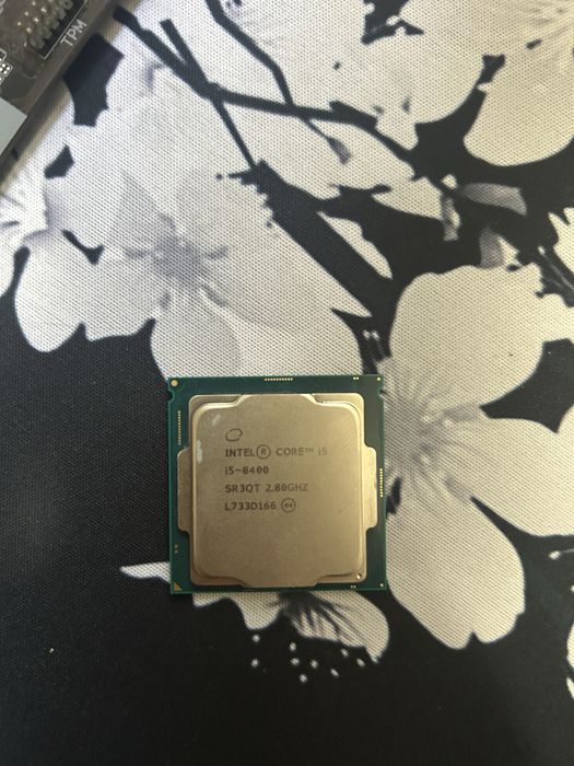 Процесор intel core ai5 8400f