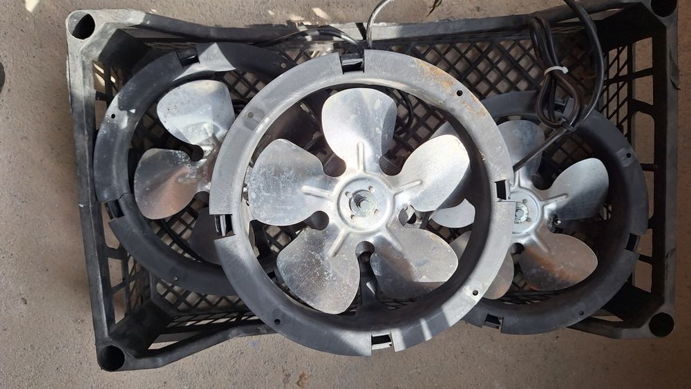vând 3 buc.ventilator răcire frigorific
