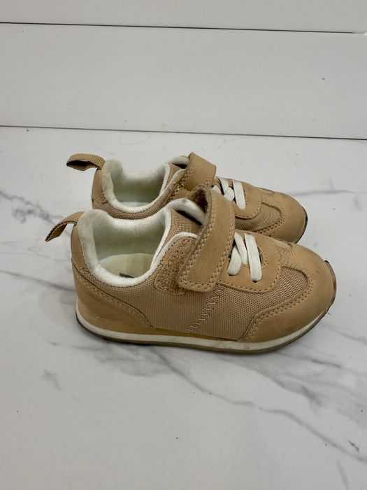 Сандалии bibi, кроссовки H&M