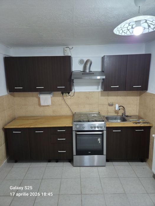 Vand mobila bucatarie