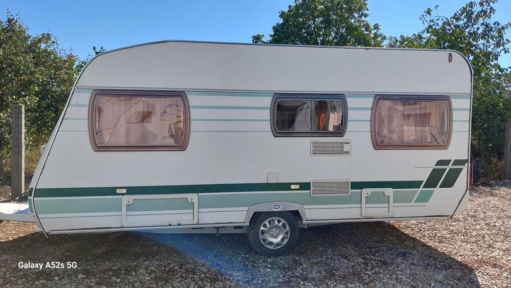 Rulota CHATEAU calistra 450 Avem 7 rulote in stoc