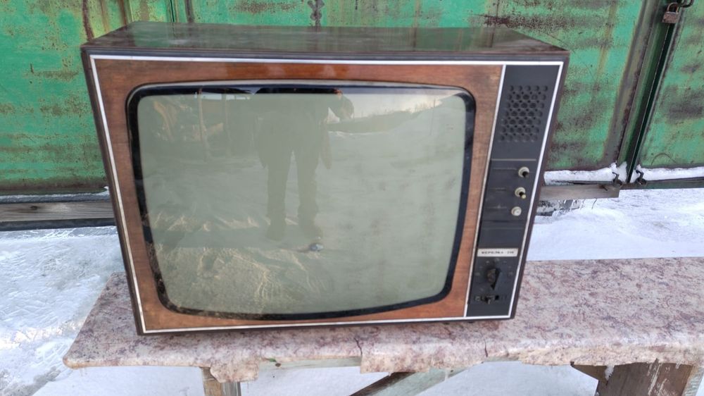 Продам телевизор ссср