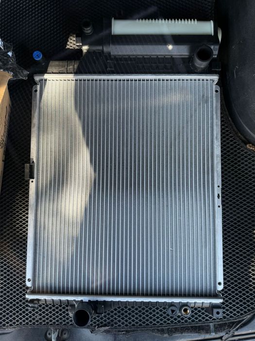 Радиатор охлаждения nissens e34