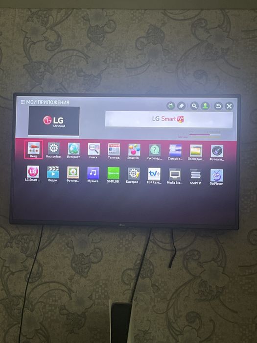 Продам телевизор LG smart tv 2015