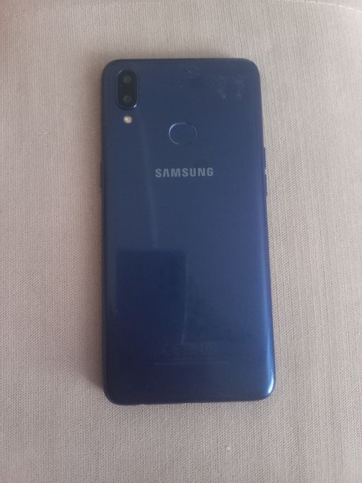 Продам телефон самсунг