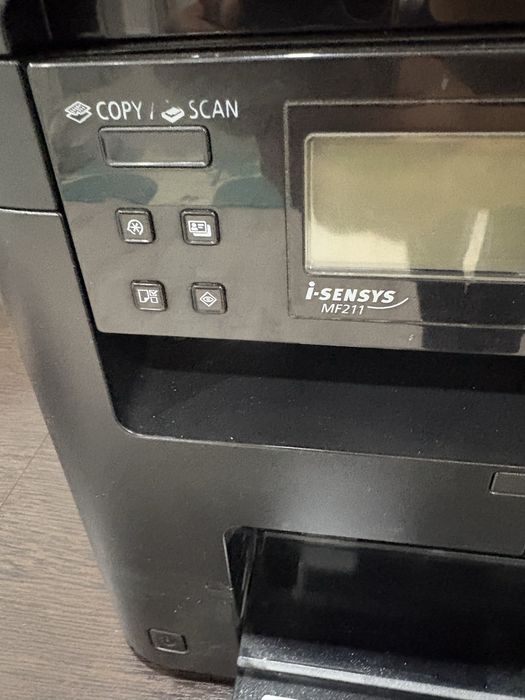 МФУ Canon MF211