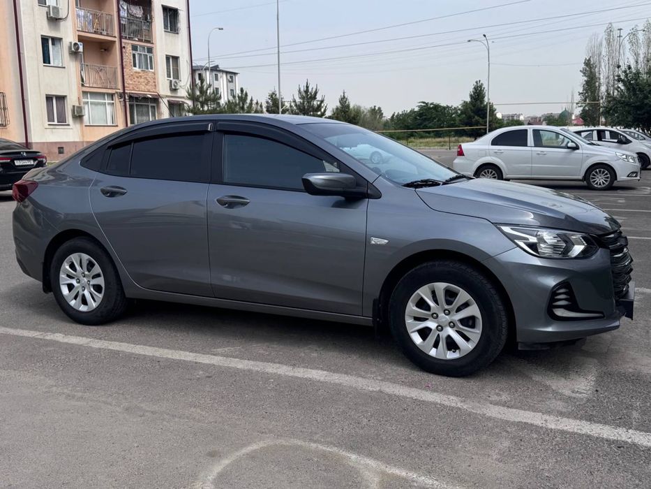Onix LT MT 3-pozitciya 2024