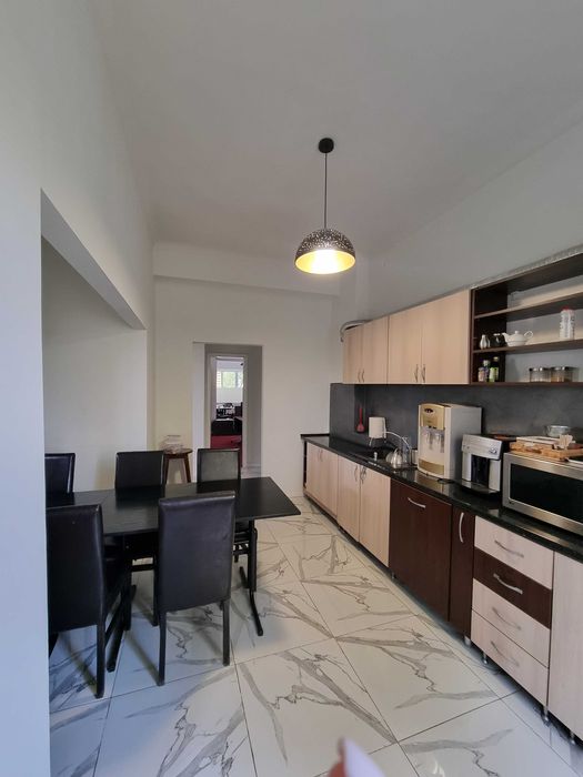 PF Inchiriez Spatiu  Andrei Muresanu