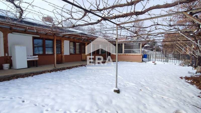 Къща в с.Логодаж с панорамна гледка