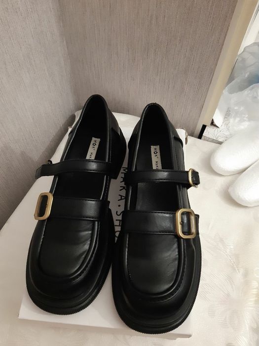 Продам Новые Лоферы