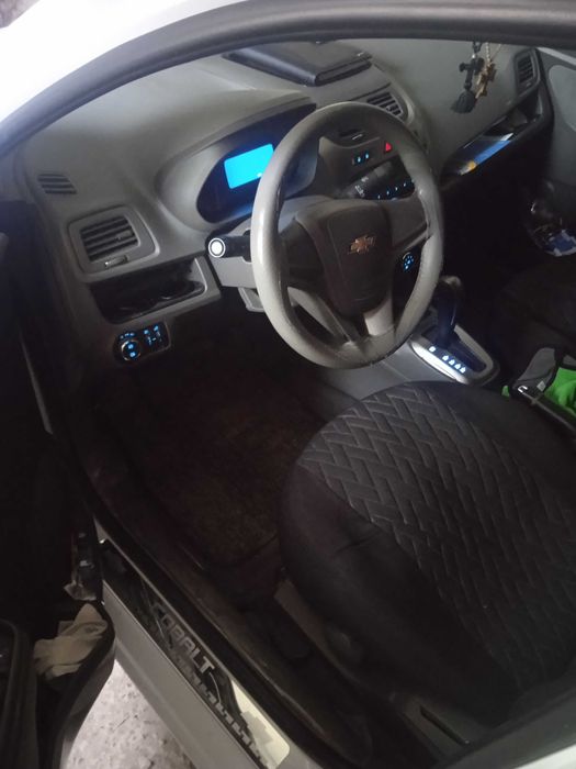 Продам автомобиль Cobalt.