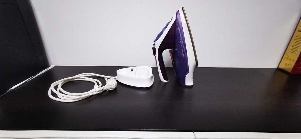 Fier de calcat cu abur Silvercrest fara fir 360° orizontal si vertical