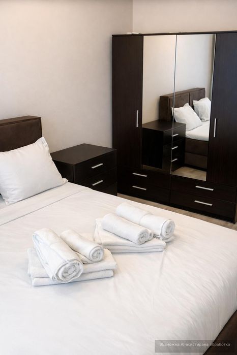 Тристаен апартамент под наем в Център