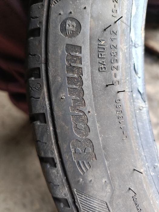 Летни гуми -2022г./40с.-16цола-195/45-1бр.-60лв."BARUM"