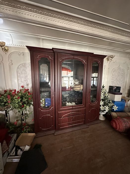 Сервант Стенка   холати яхши