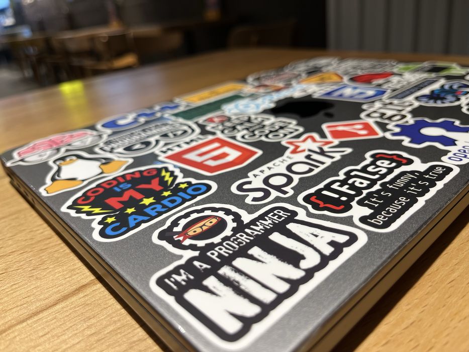 Macbook pro m1 pro 16/512 87 % full ideal