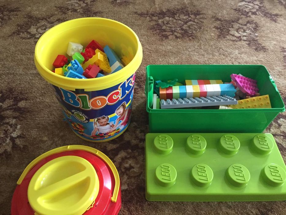 Продам игрушки детские