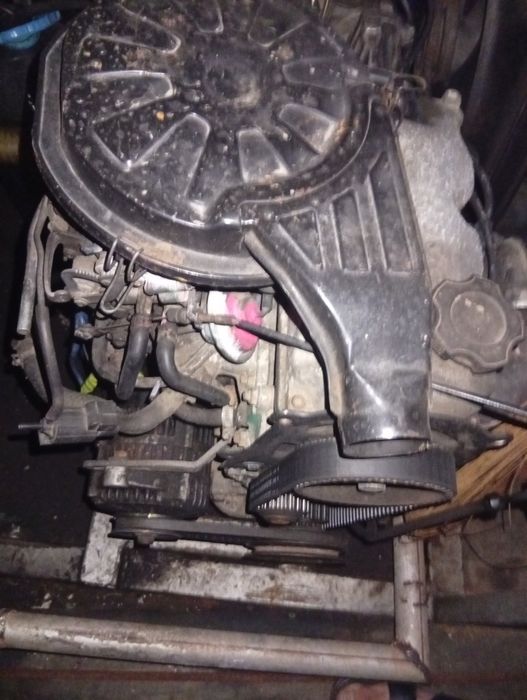 Vând motor de Tico