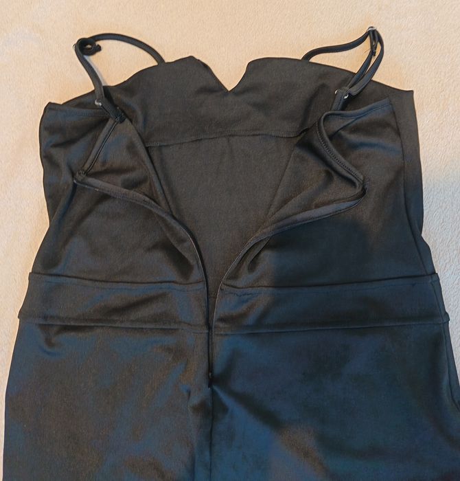 Vând salopeta eleganta