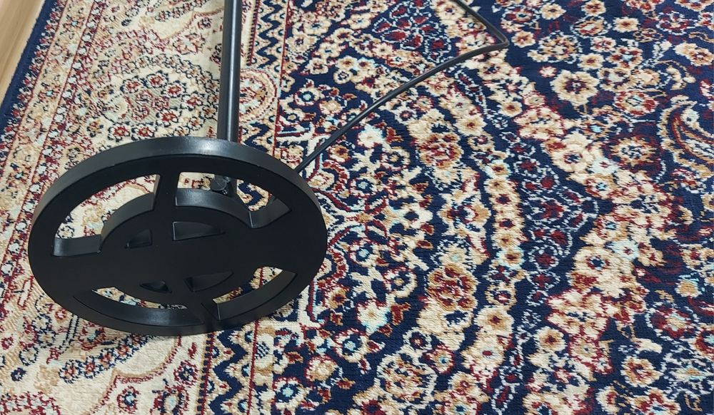 Продам металлоискатель