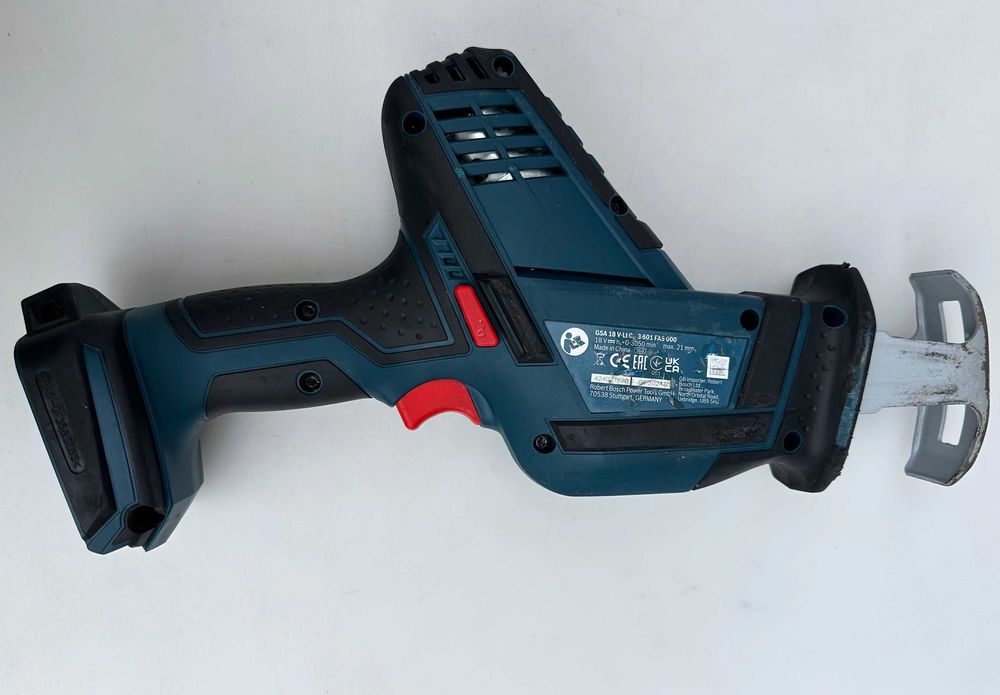 BOSCH GSA 18 V-Li C - Акумулаторен саблен трион 18V 2024г