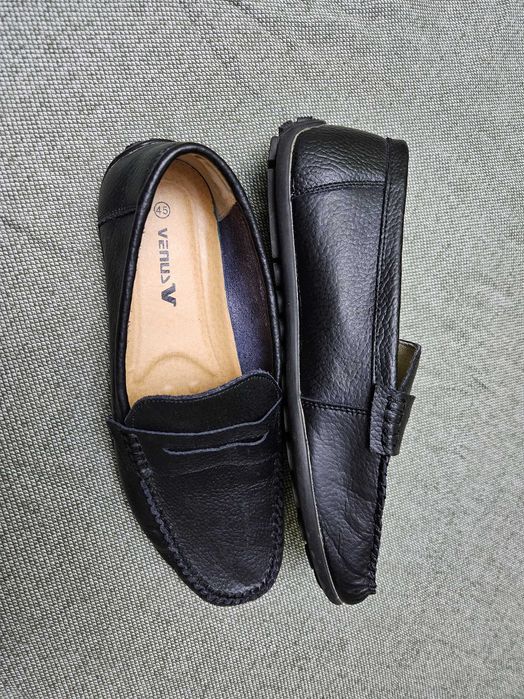 Mocasini pantofi Venus.  Marime 45 Noi