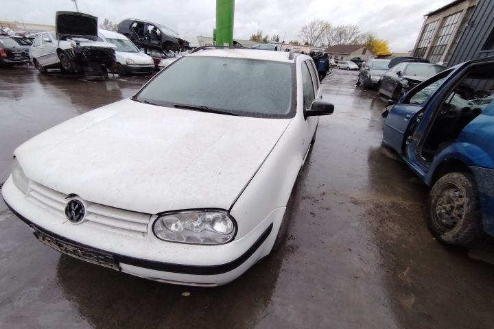 Hayon / Haion cu luneta Volkswagen VW Golf a 4-a generatie