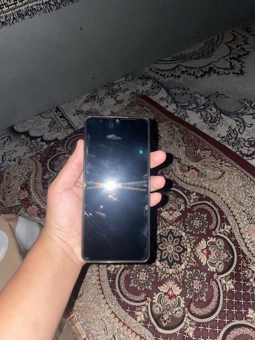 Telefon sotiladi Redmi 13 C