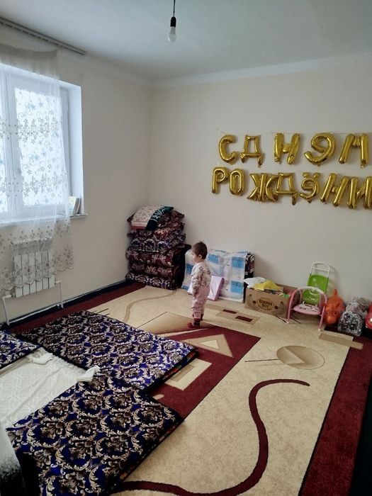 Bõstonliq tumani, Gazalkent, Nahalovka hududi 2 hona, 45 kv, 3 etaj