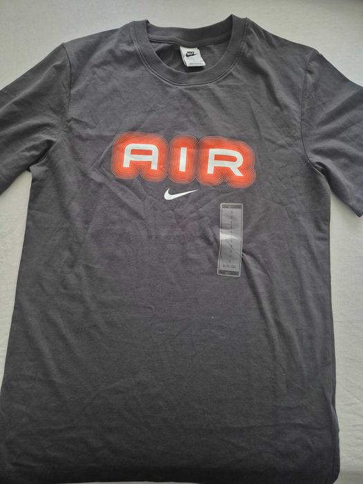 Тениска nike черна