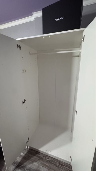Шкаф IKEA, 3-дверный, белый