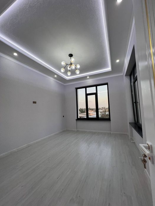 Уй сотилади  Уч кахрамон Шорода