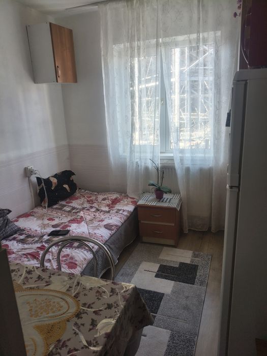 Închiriez garsoniera confort 3 de 12 mp Gruia