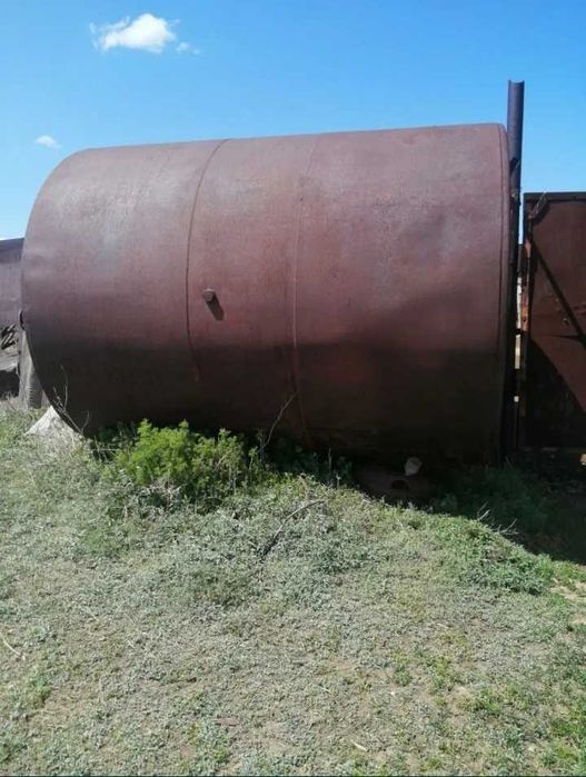 Цистерна 10м3, лопатка