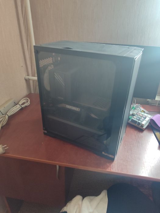 Персональный компьютер в хорошем состоянии