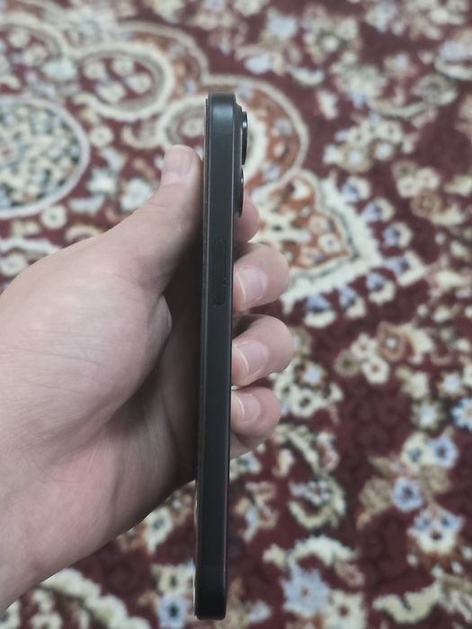 iPhone 15 продаю