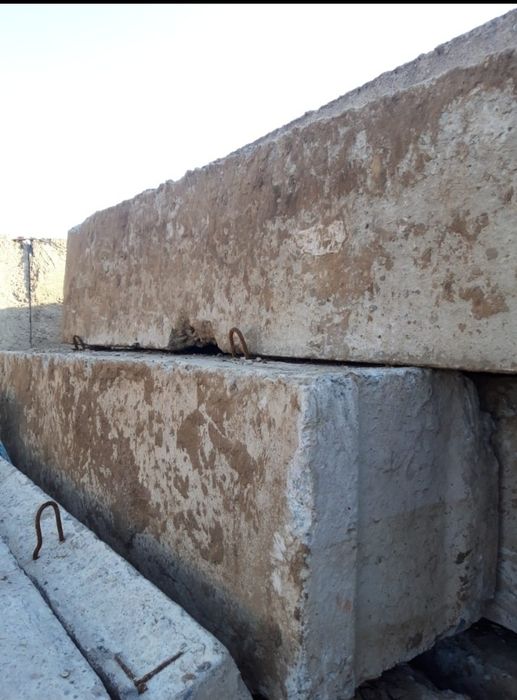 Блок пундаменті 60*60