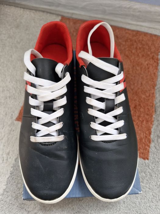 Детски футболни бутонки kipsta