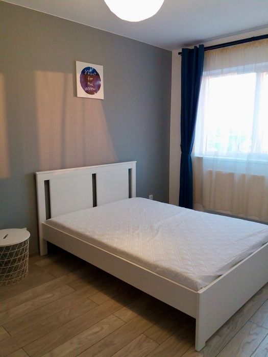 Inchiriez apartament  langa Vivo