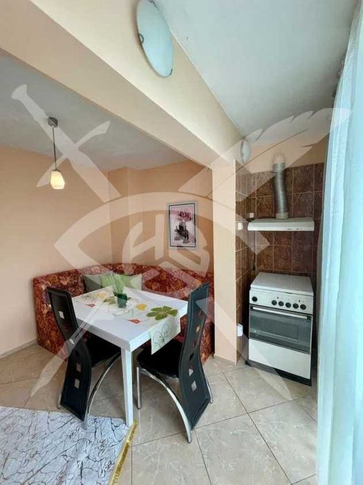 Дава се под наем Двустаен апартамент в Варна, Трошево - 44 кв.м за 425 € - Снимка #2