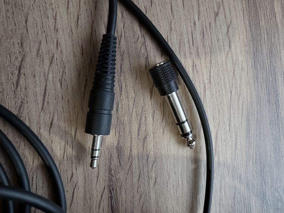 Наушники AKG K52