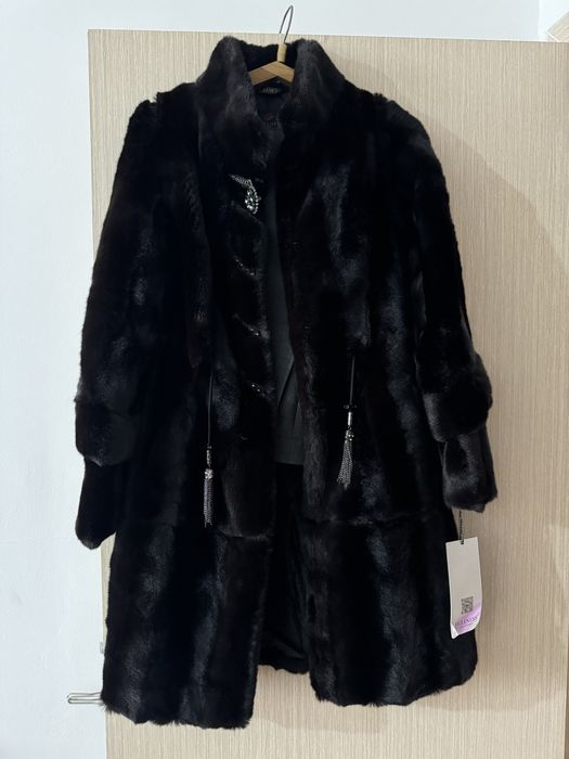 Продам красивую шубу - ТРАНСФОРМЕР.