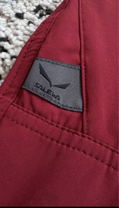 Нови дамски Salewa размер M