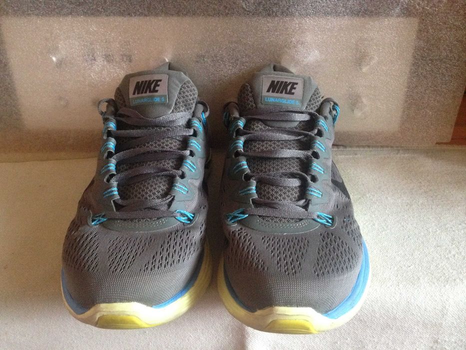 Adidasi Nike Lunarglide nr 44 si 43