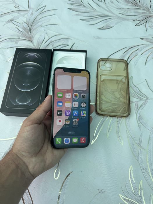 Продам Телефон Айфон 12 Pro 128Gb
