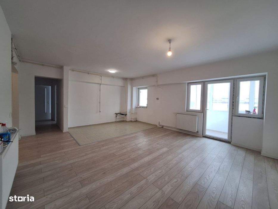 Apartament cu 3 camere, etajul 1, 63 mp, balcon, Baciu — fotografia 1