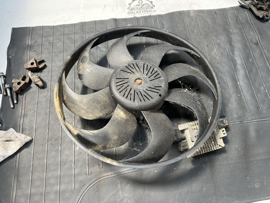 Electroventilator Ford Focus 3 1.6d 2012 Termocupla Focus 3 Piese dezmembrari